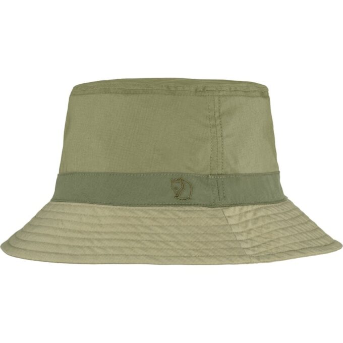 Sombrero de pescador reversible