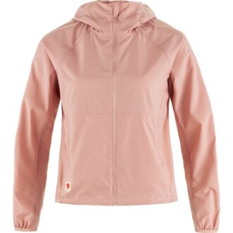 Sudadera corta con capucha High Coast W en pantalones cortos
